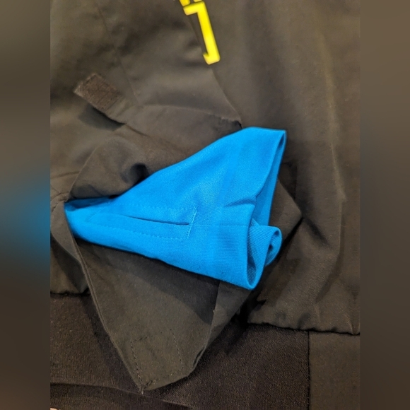 adidas jacket with full zip, black  F50 Messi soccer collection, Youth Large - Picture 3 of 6